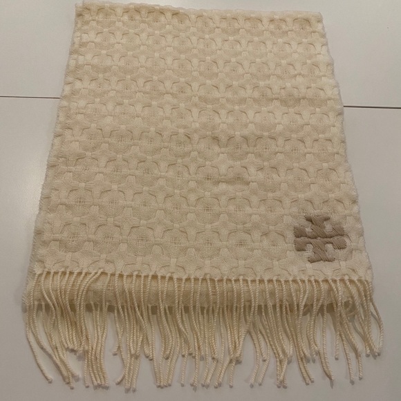 Tory Burch Accessories - Tory Burch scarf